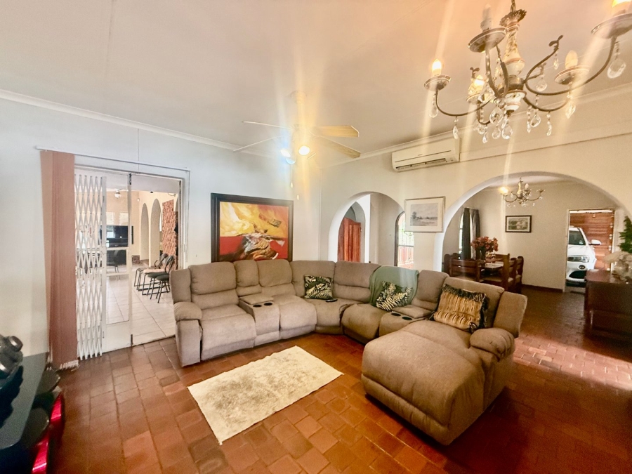 To Let 4 Bedroom Property for Rent in Schoemansville North West